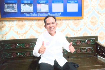 C:\Users\ACER\Downloads\WhatsApp Image 2023-04-13 at 20.05.50.jpeg