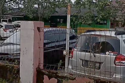 C:\Users\ACER\Downloads\WhatsApp Image 2023-04-18 at 07.59.59.jpeg