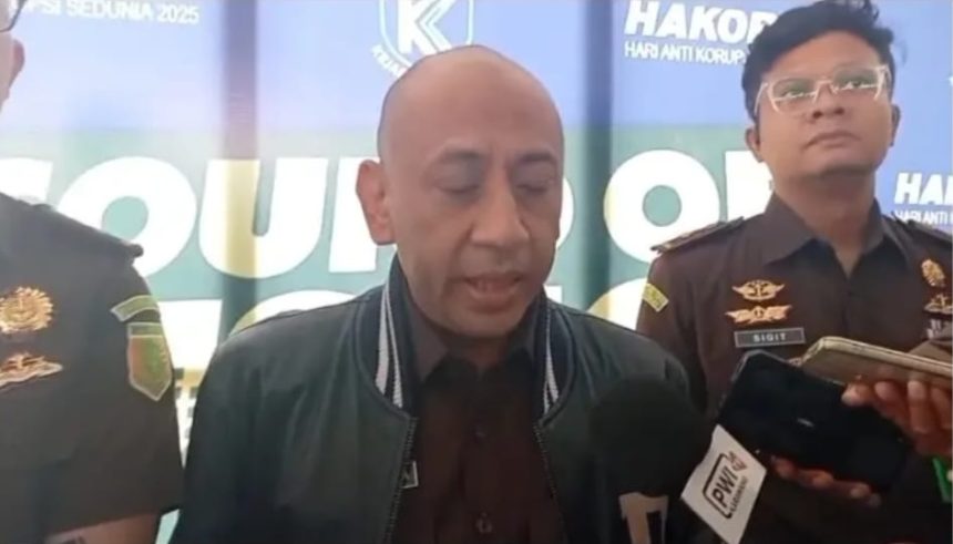 korupsi, kades karawang, kejari karawang,